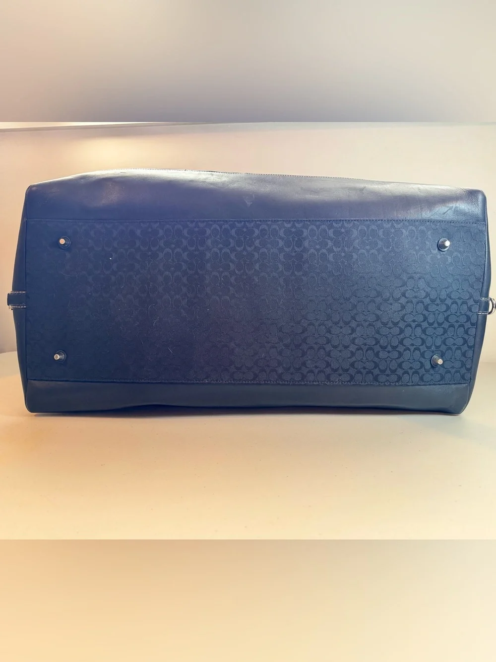 Coach spacious black